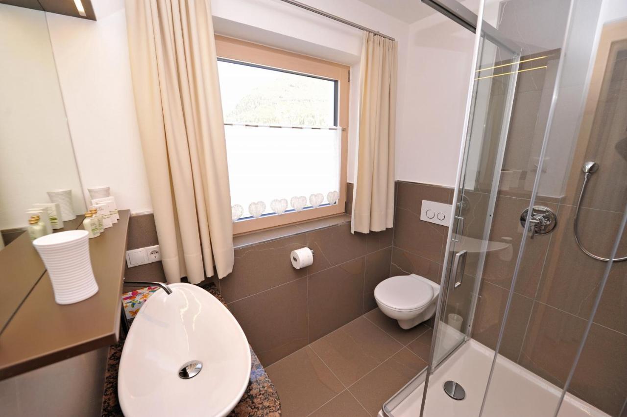 Apartments Cesa Leni オルティゼーイ エクステリア 写真