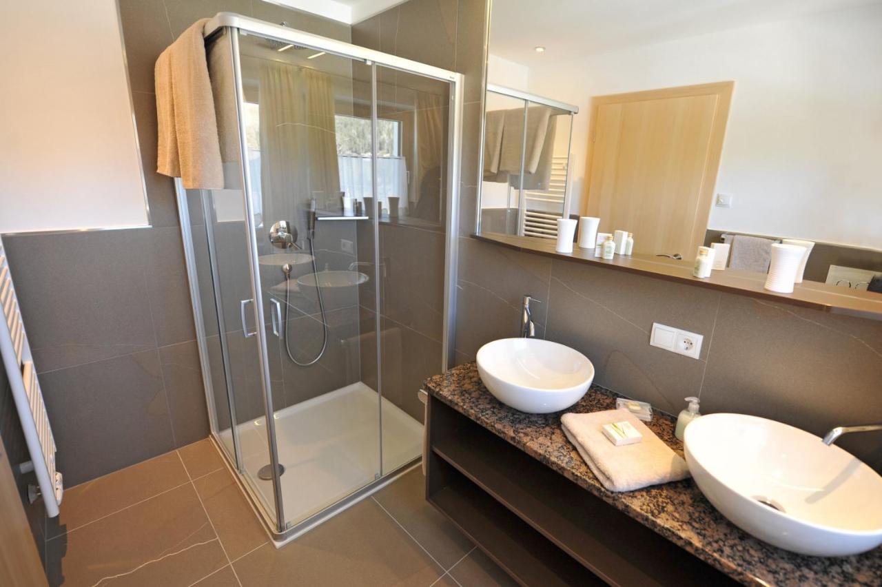 Apartments Cesa Leni オルティゼーイ エクステリア 写真