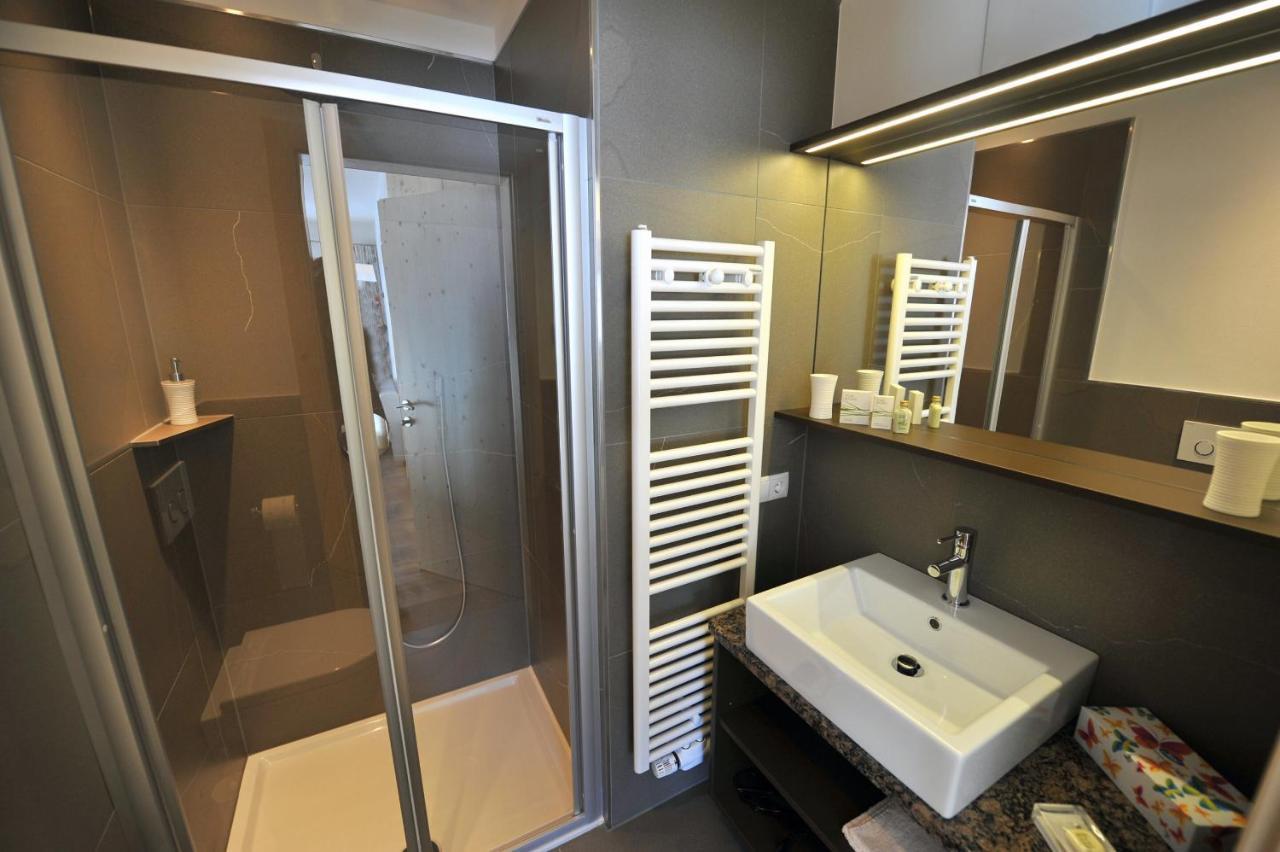 Apartments Cesa Leni オルティゼーイ エクステリア 写真