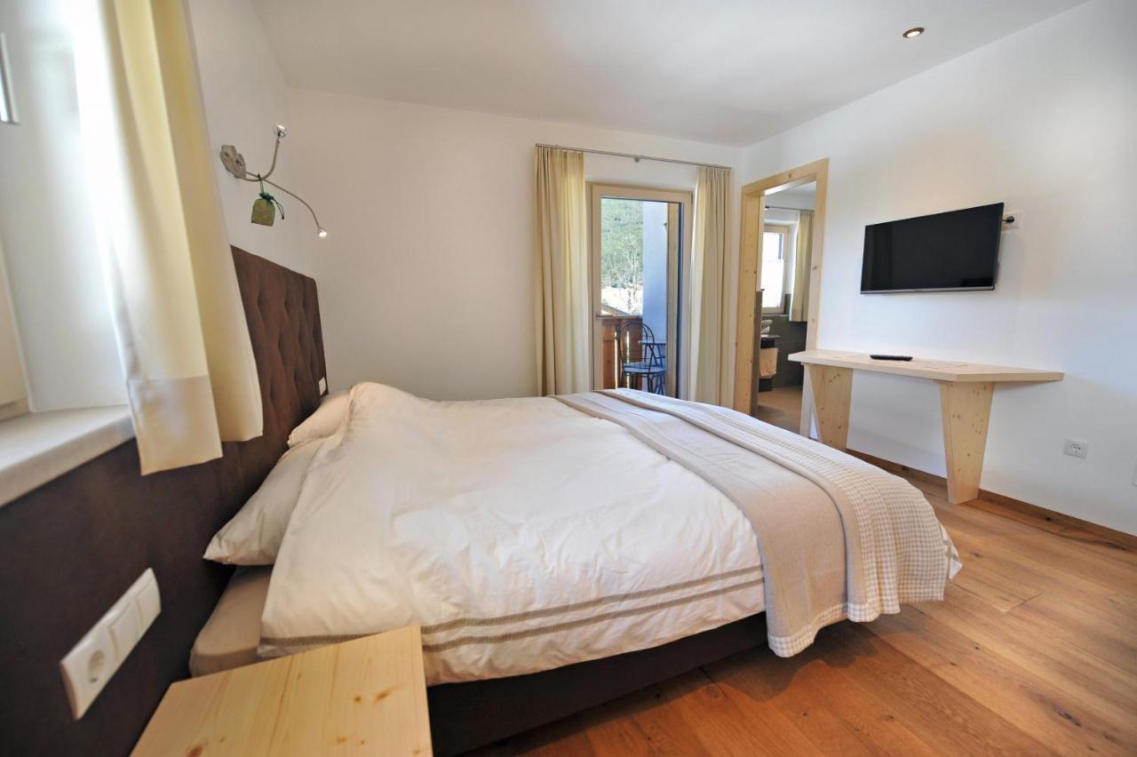 Apartments Cesa Leni オルティゼーイ エクステリア 写真
