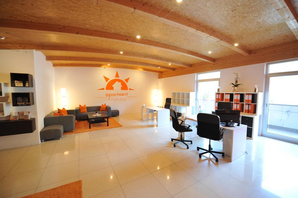Apartments Cesa Leni オルティゼーイ エクステリア 写真